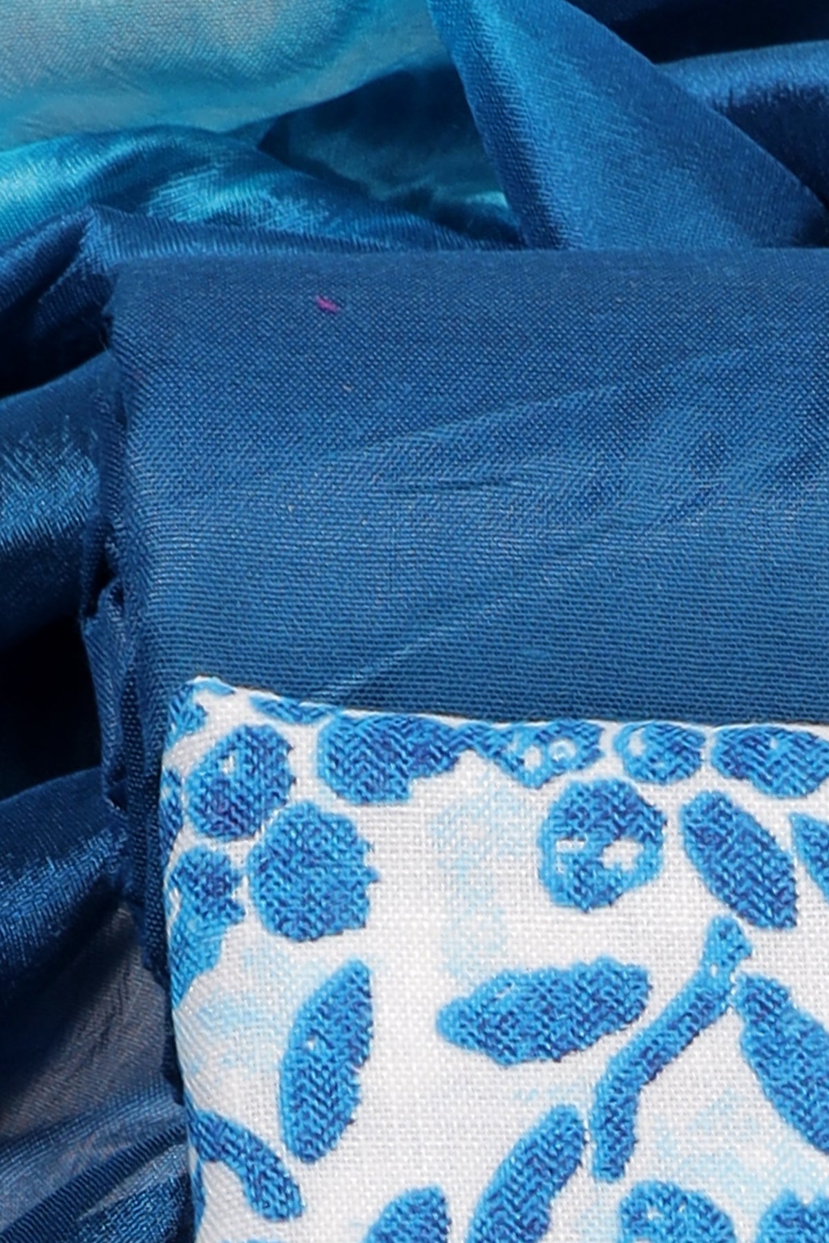 Cotton blend Print unstitched dress material