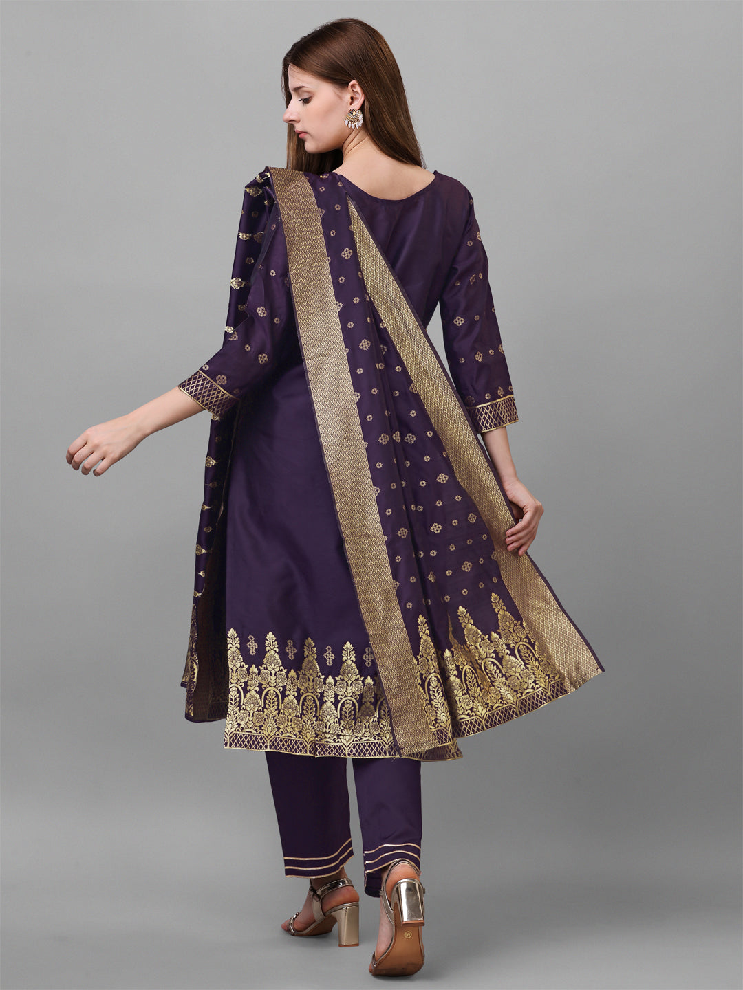 Jacquard silk blend woven kurta set with dupatta