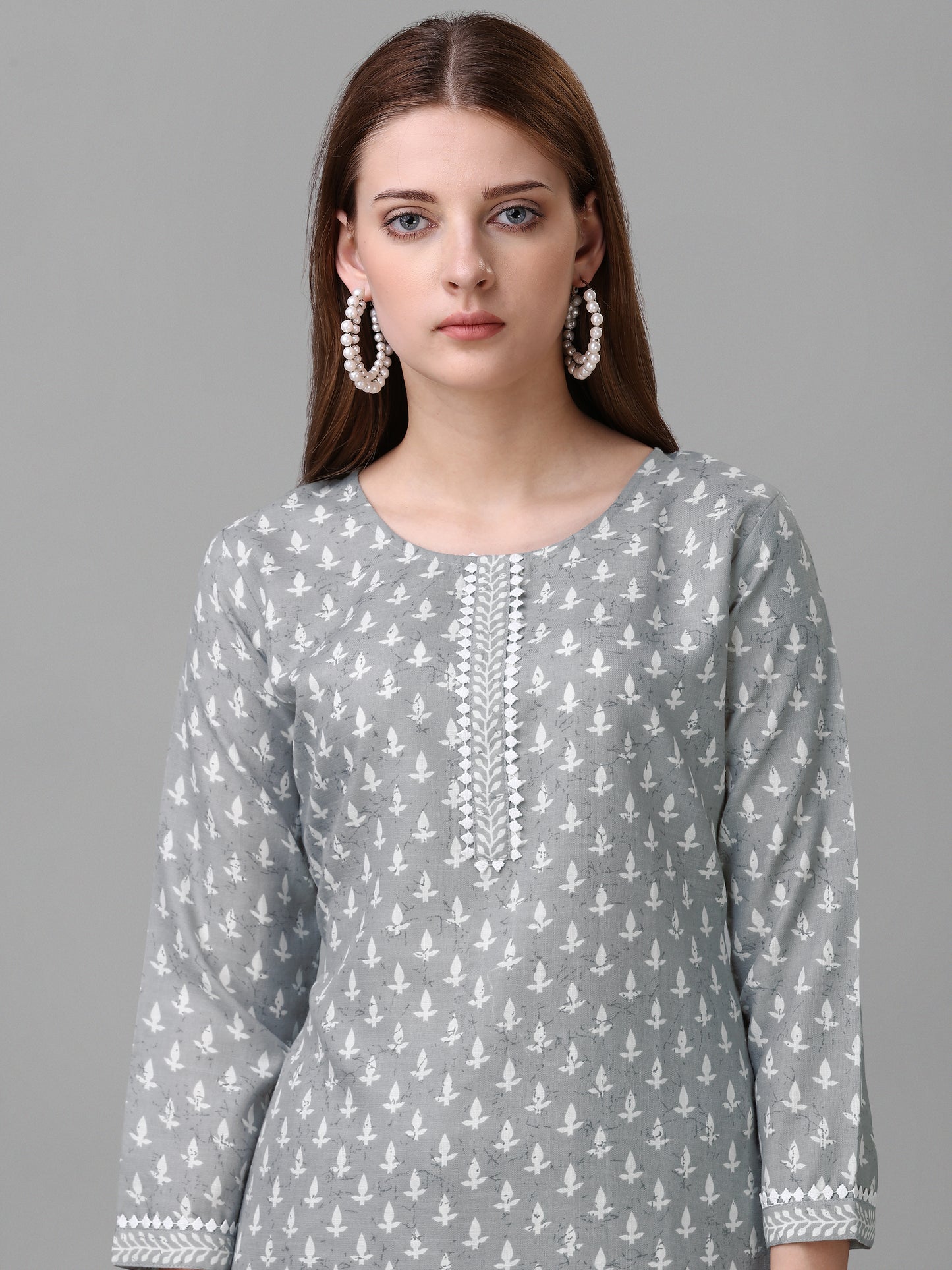 Cotton blend foil print kurta set with dupatta