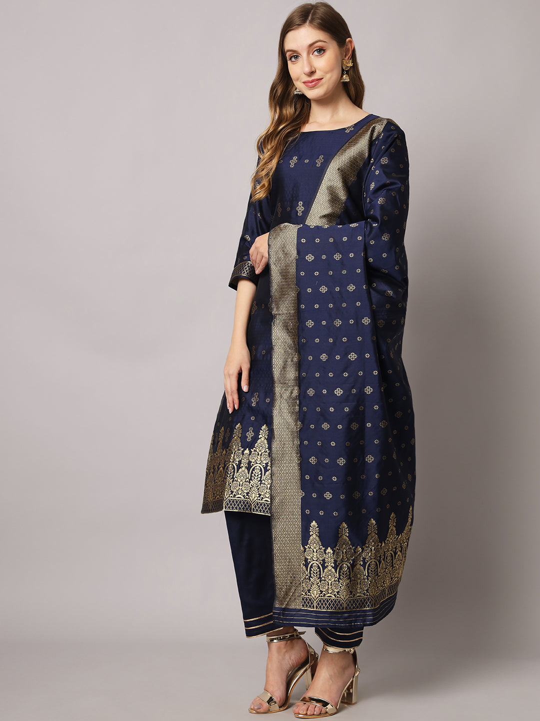 Jacquard silk blend woven kurta set with dupatta