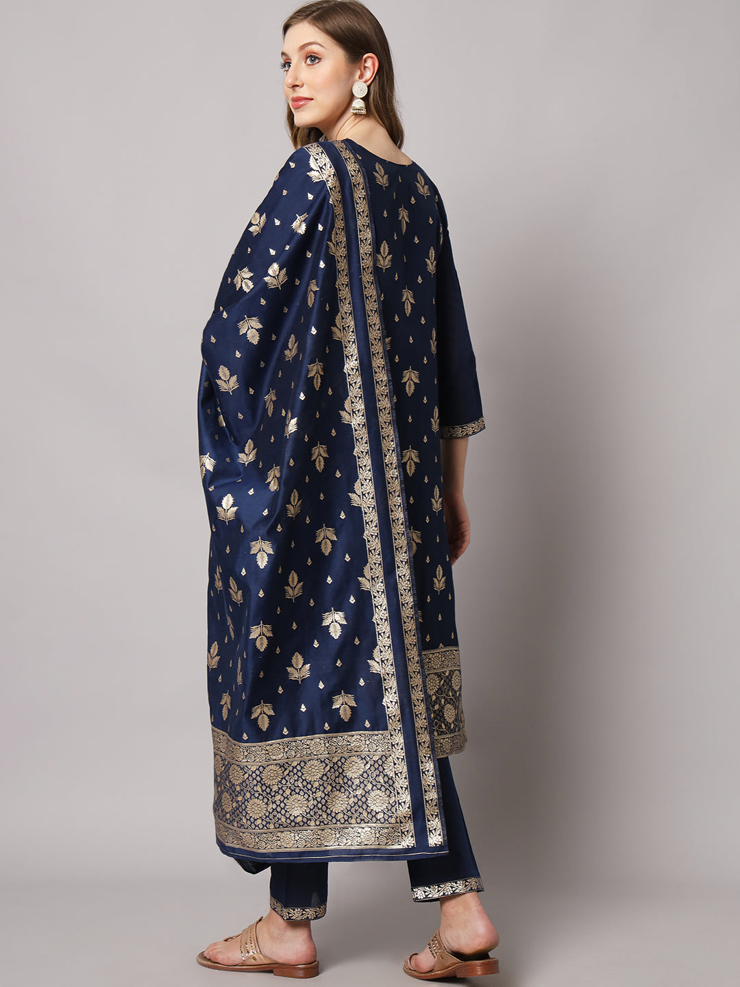 Jacquard silk blend woven kurta set with dupatta