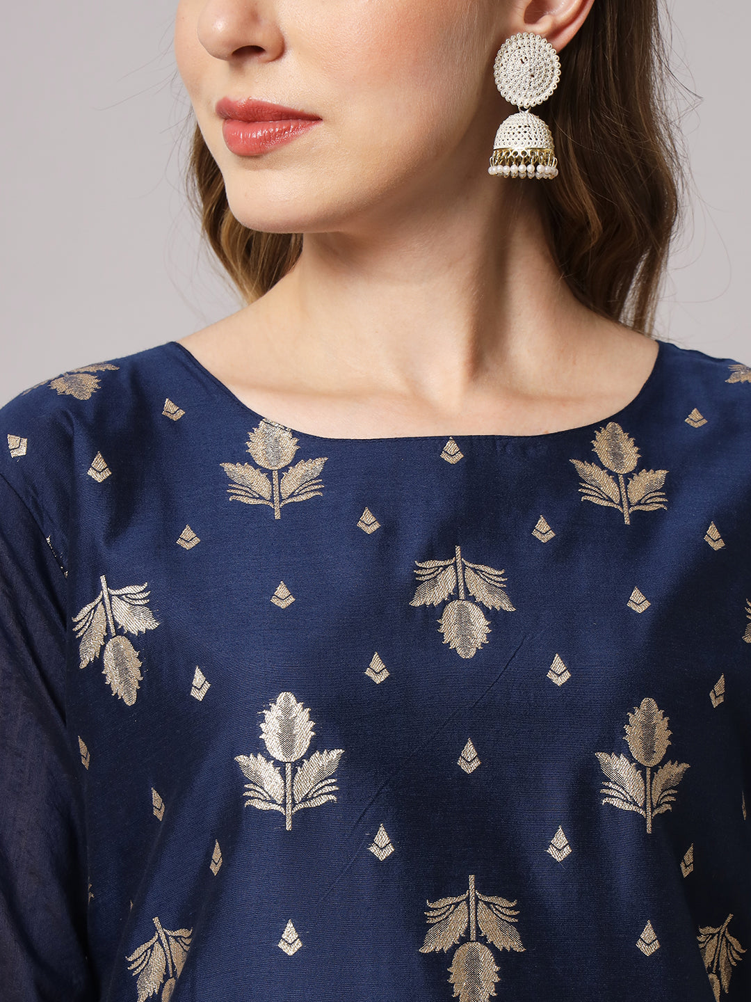 Jacquard silk blend woven kurta set with dupatta