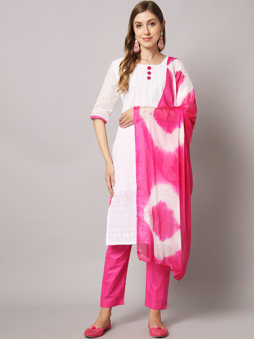 Cotton blend chikenkari kurta set with dupatta