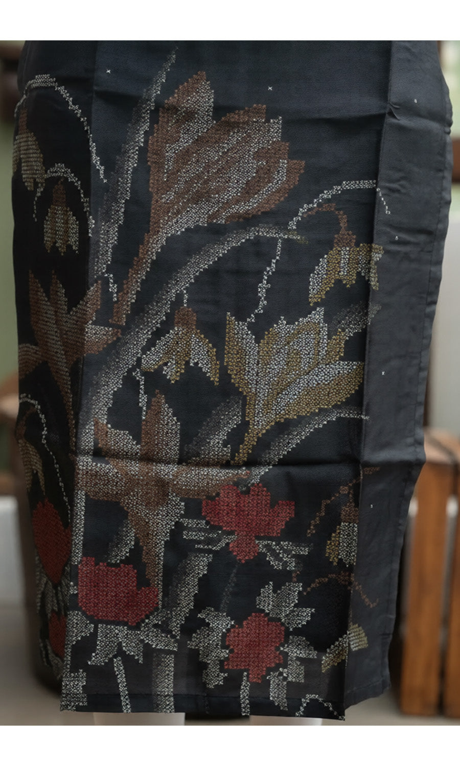 Women Chanderi Printed Straight Calf Length Kurta