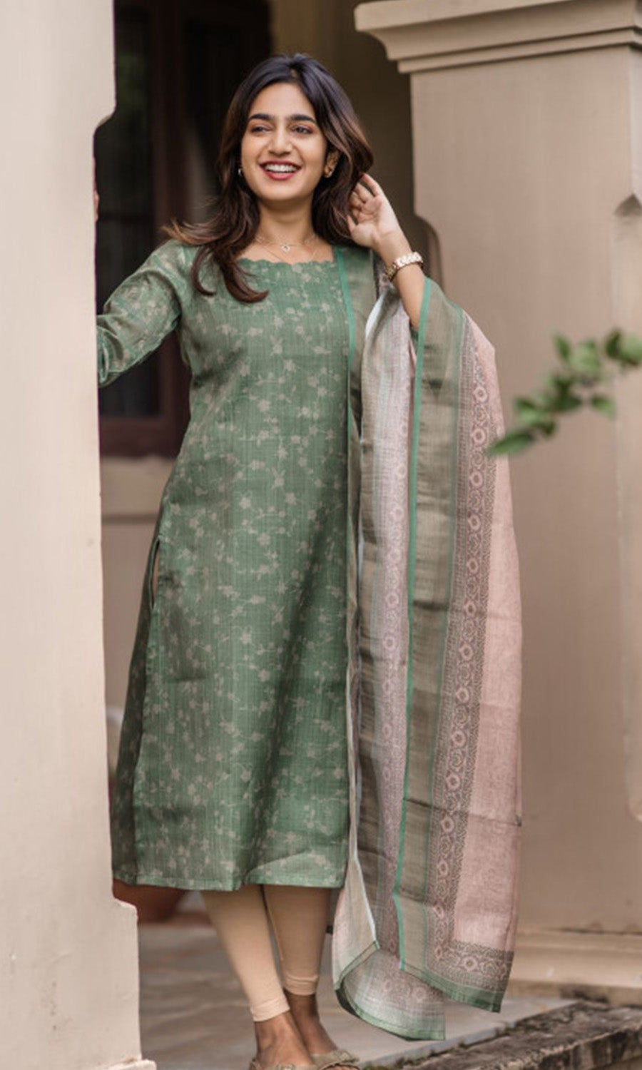 Green Chanderi Kurti with Dupatta – Casual Chic