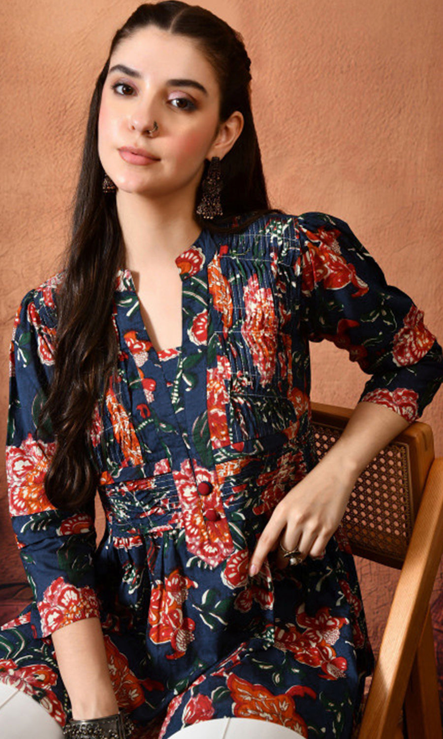 Women’s Cotton Floral Printed V-Neck Pleated Tunic Top