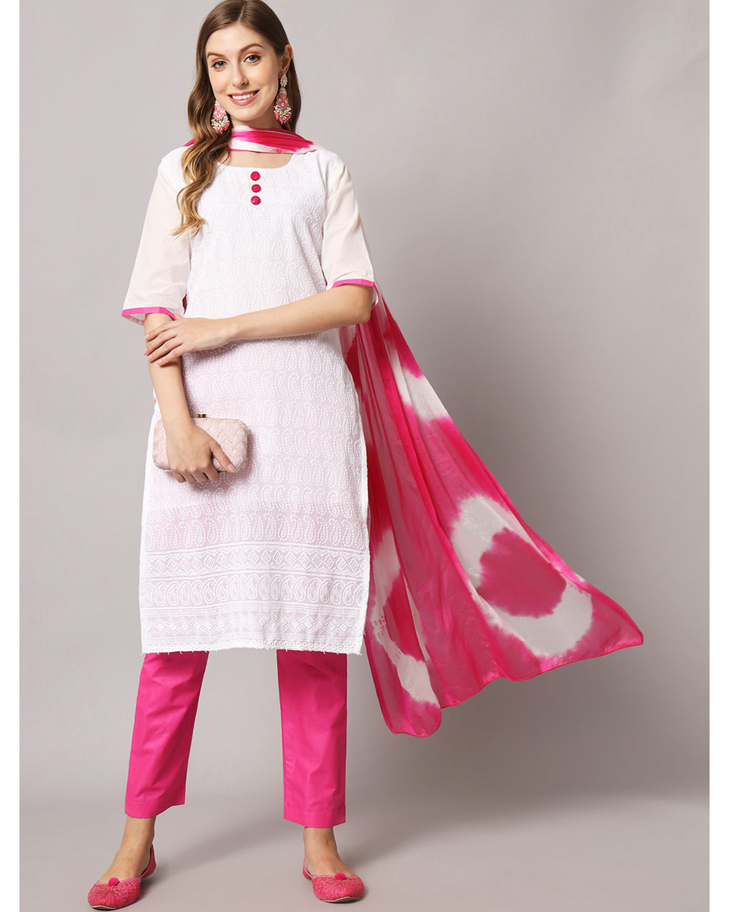 Cotton blend chikenkari kurta set with dupatta