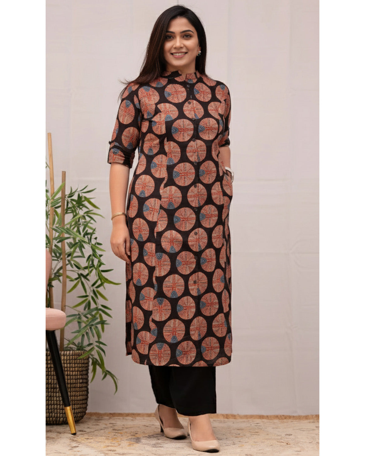 Women Rayon Printed Straight Kurta with Solid Pants