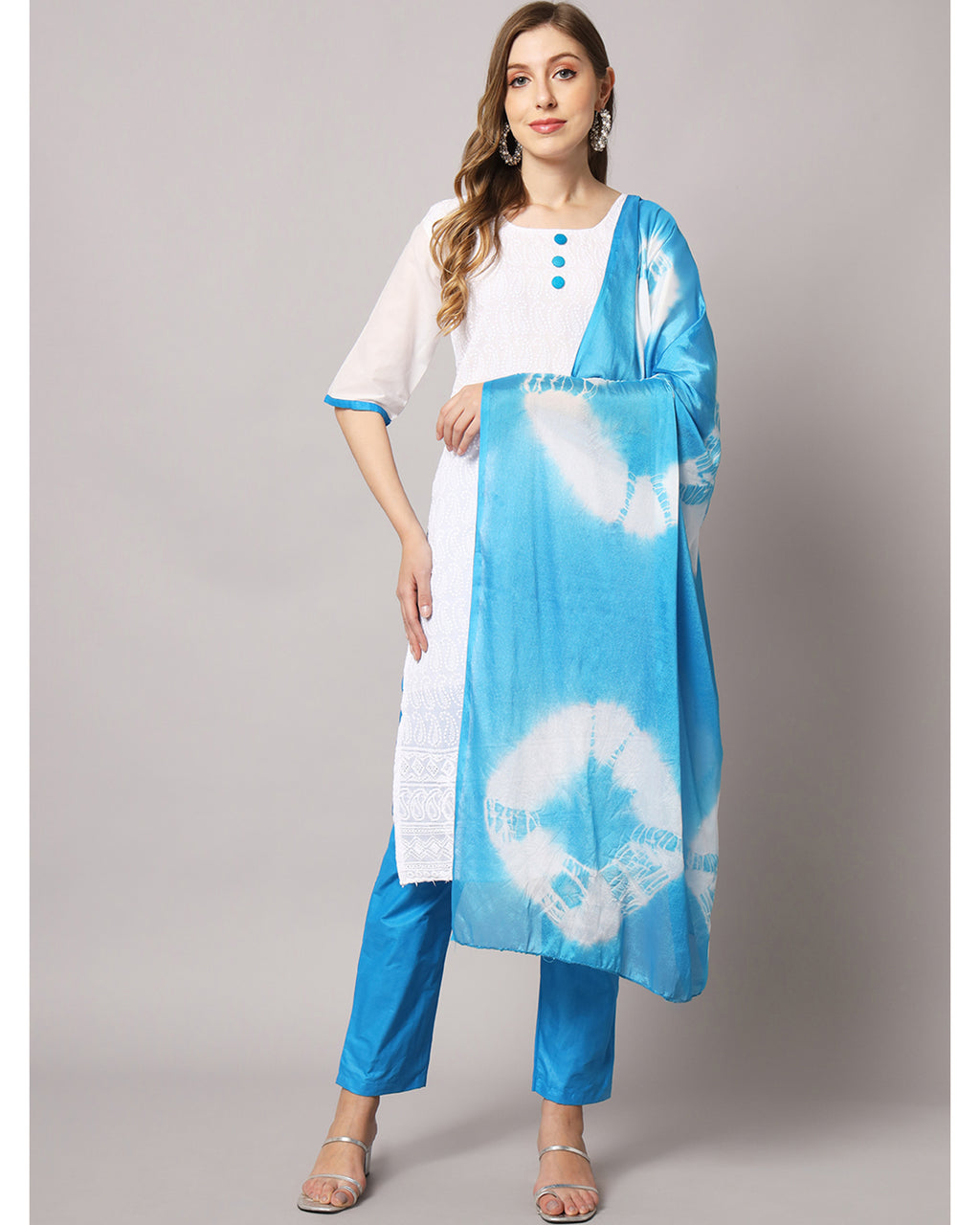 Cotton blend chikenkari kurta set with dupatta