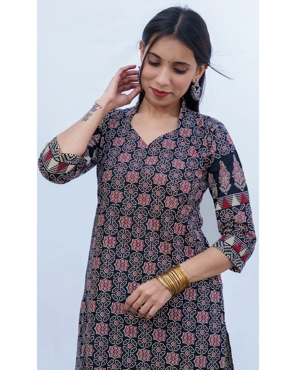 Black Rayon Calf Length Kurta for Women