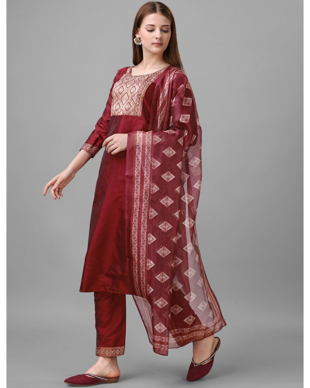 Silk blend jacquard gala kurta set with dupatta