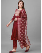 Silk blend jacquard gala kurta set with dupatta