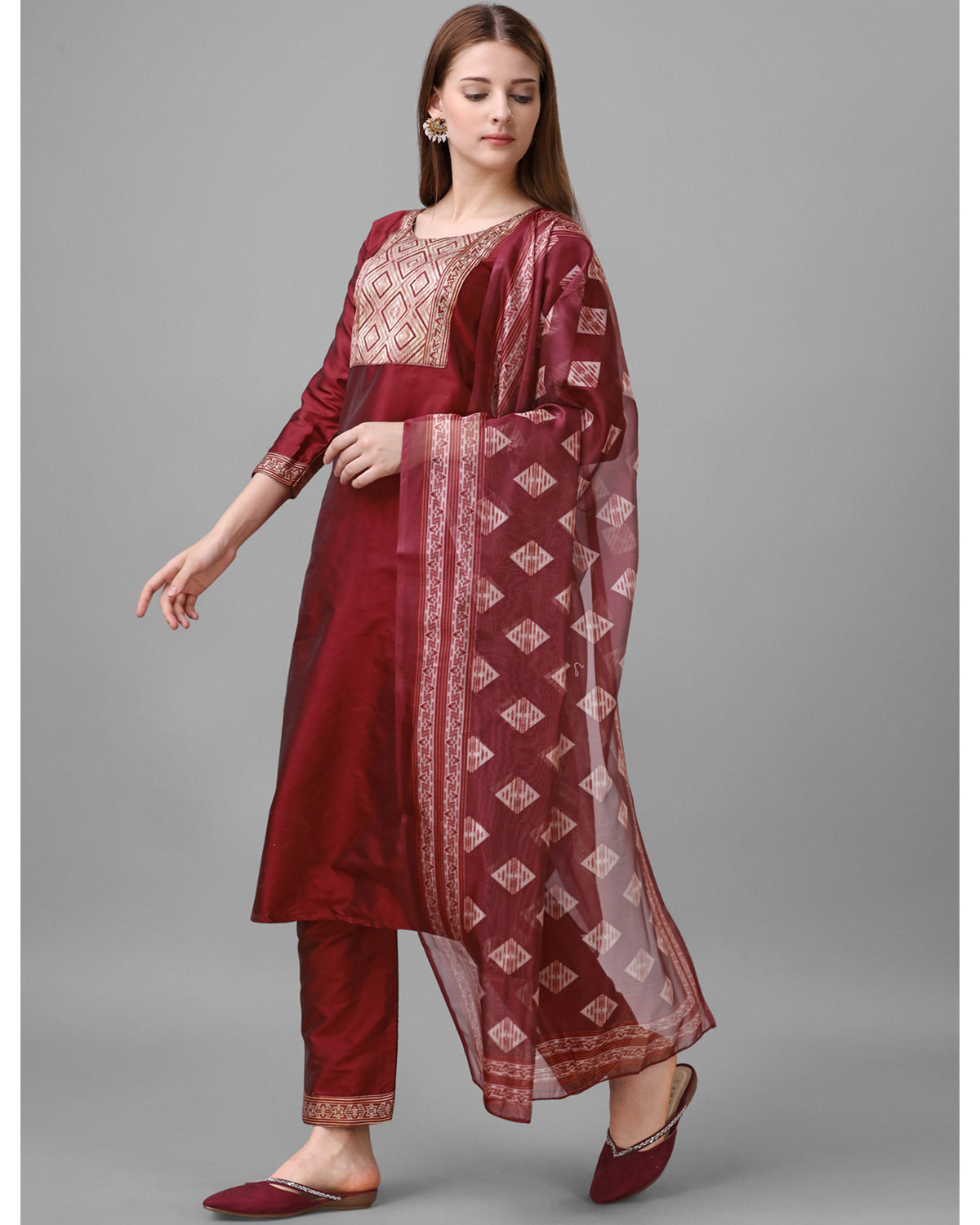 Silk blend jacquard gala kurta set with dupatta