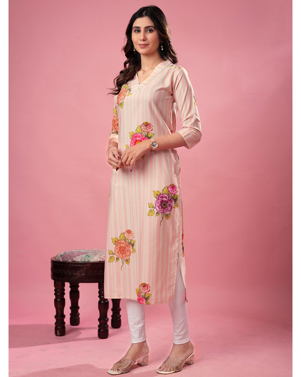 Women Pink Floral Printed Rayon Slub Kurta