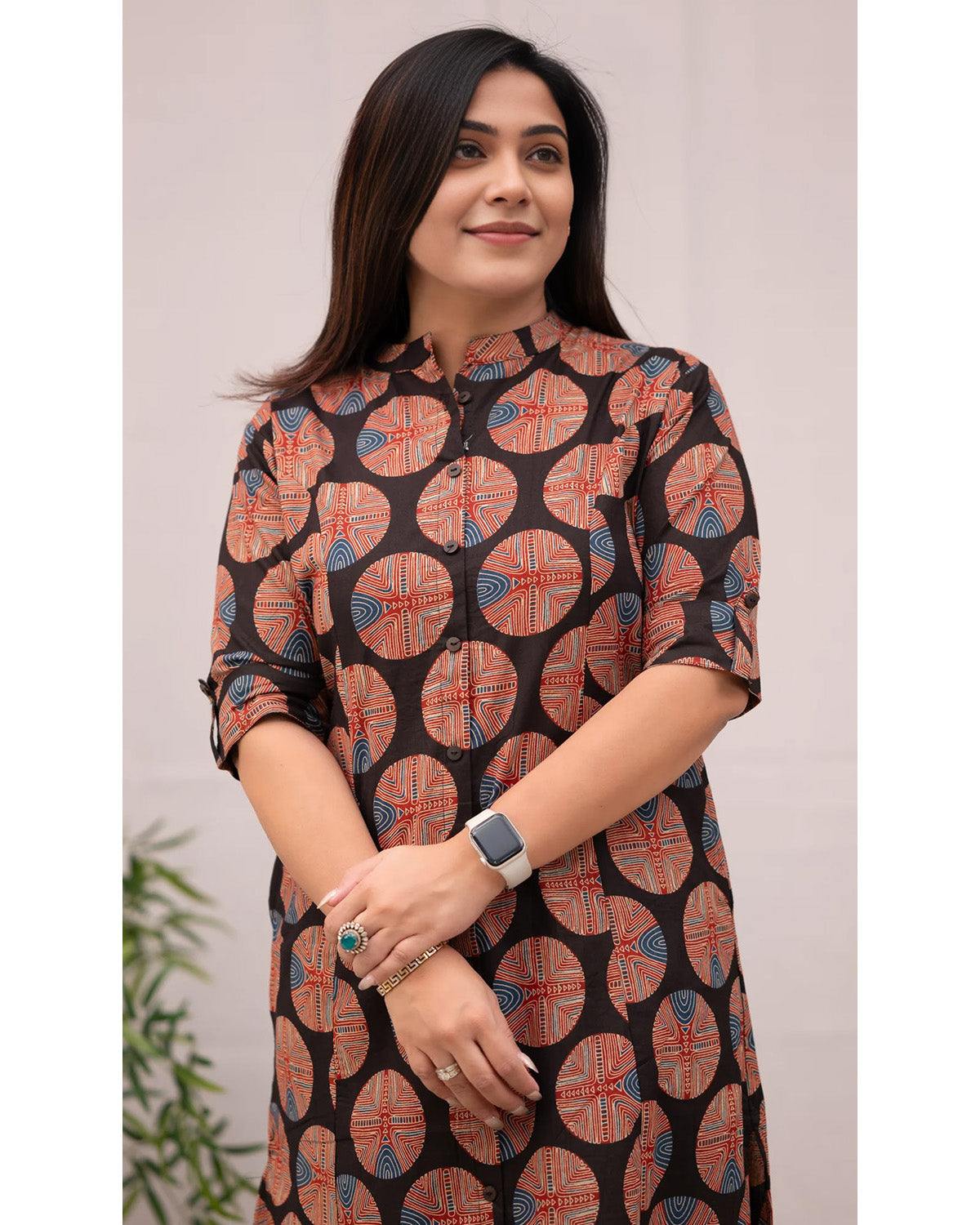 Women Rayon Printed Straight Kurta with Solid Pants