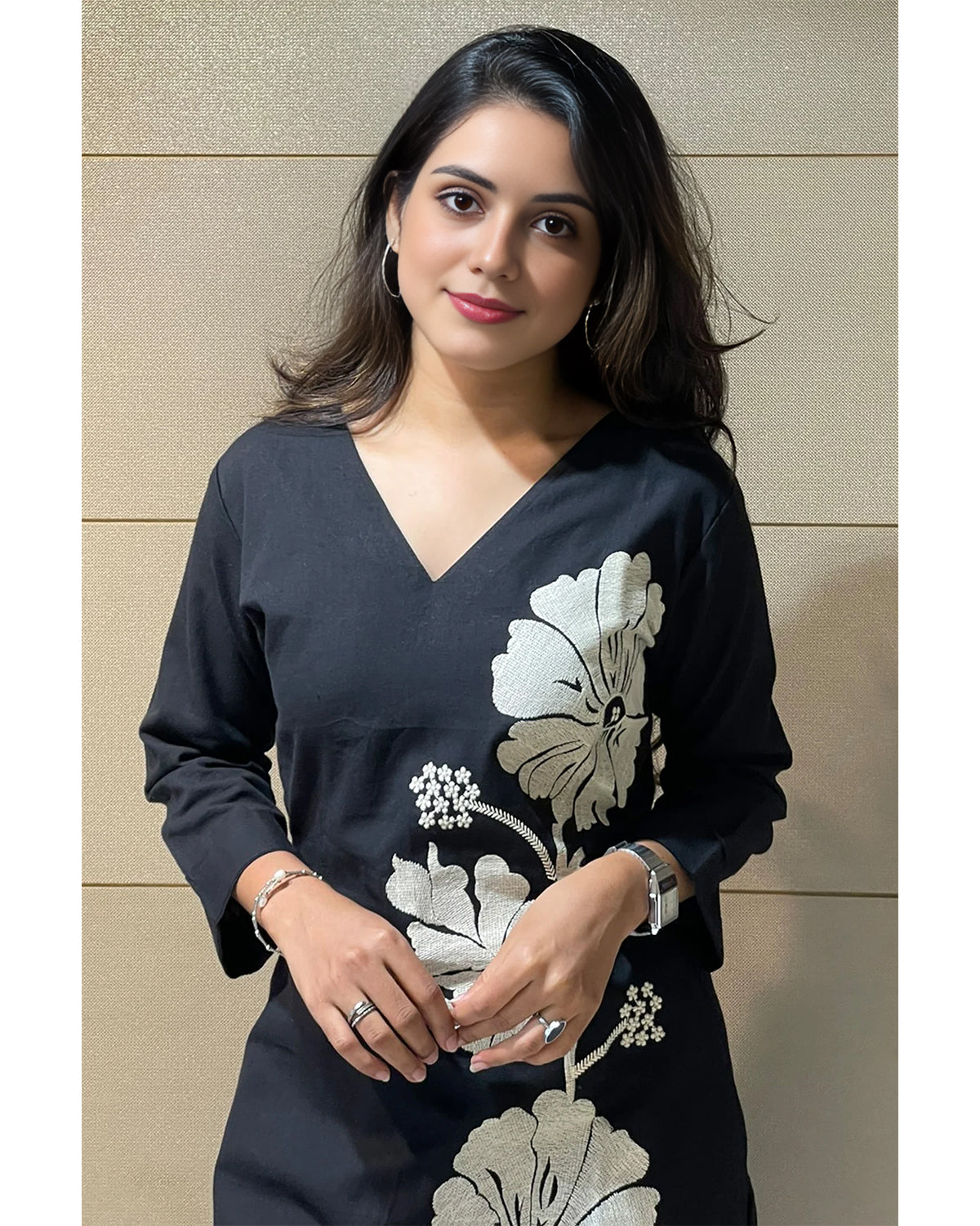 Women Black Floral Rayon Slub Kurta Pant Set