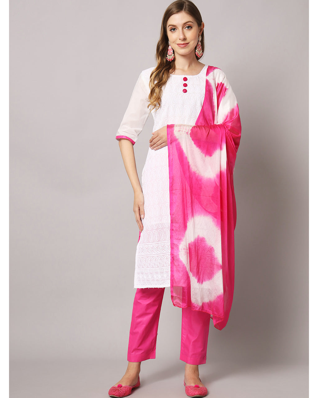 Cotton blend chikenkari kurta set with dupatta
