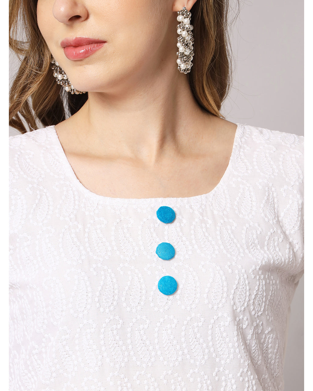 Cotton blend chikenkari kurta set with dupatta